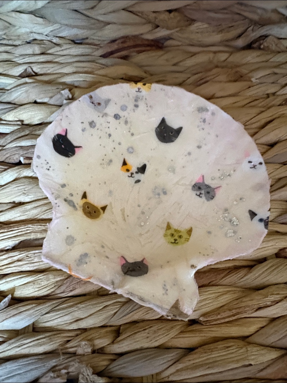 Hand Crafted Sparkly Cat Face Shell Trinket Dish